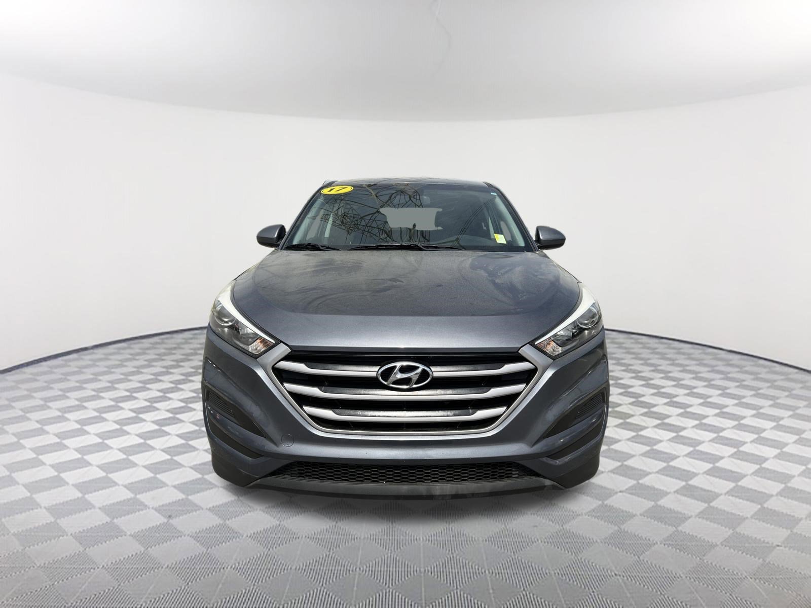 Used 2017 Coliseum Gray Hyundai  image 2