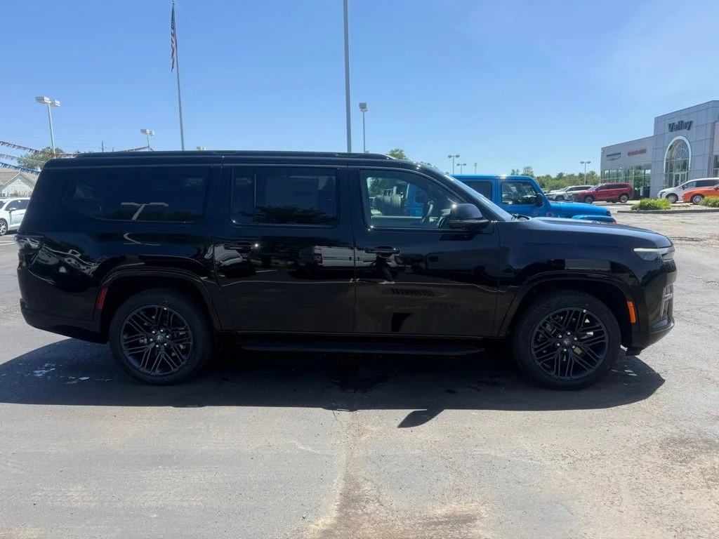 New 2026 Black Jeep  image 2