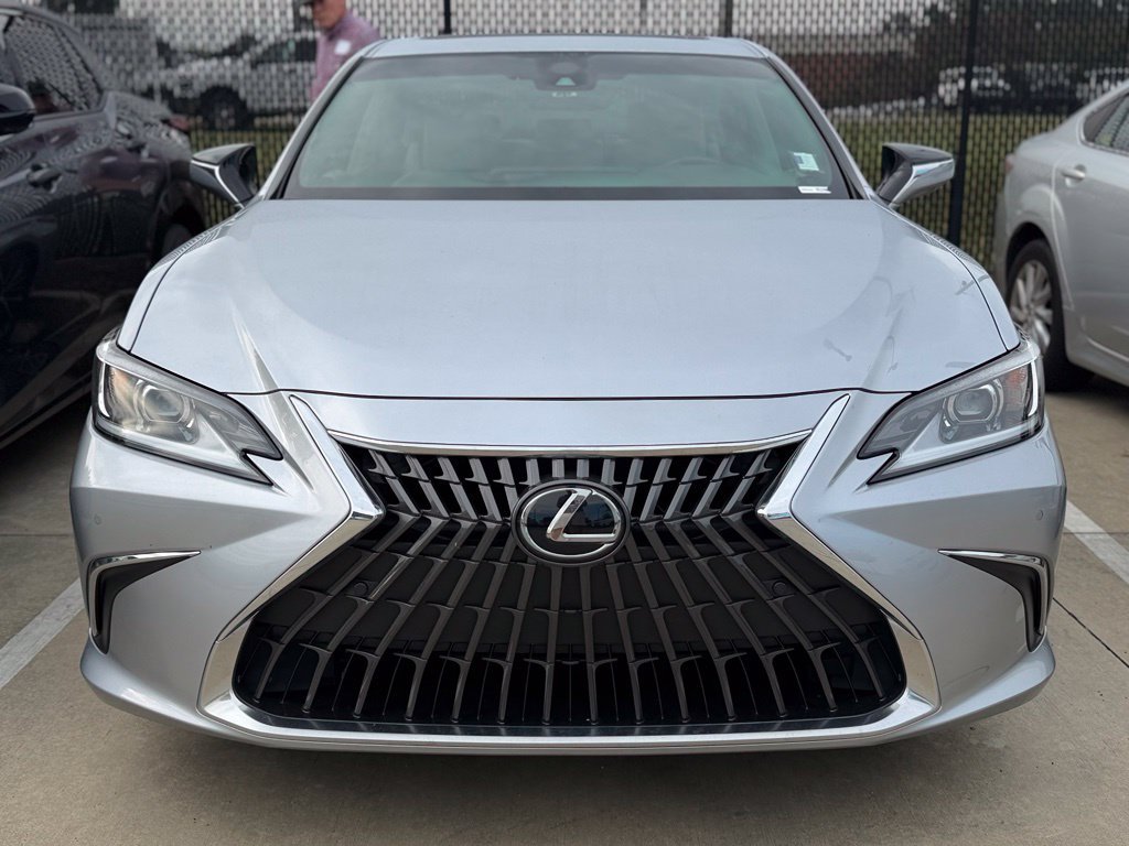 2025 Lexus ES 350
