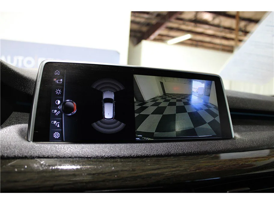 Used 2017 Black BMW sDrive35i image 35
