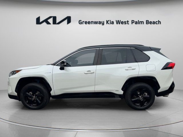 Used 2021 White Toyota XSE image 4