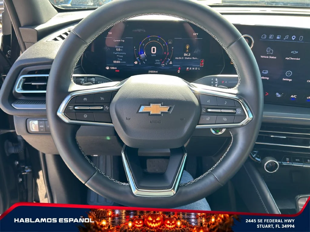Used 2026 Mosaic Black Metallic Chevrolet LT image 19