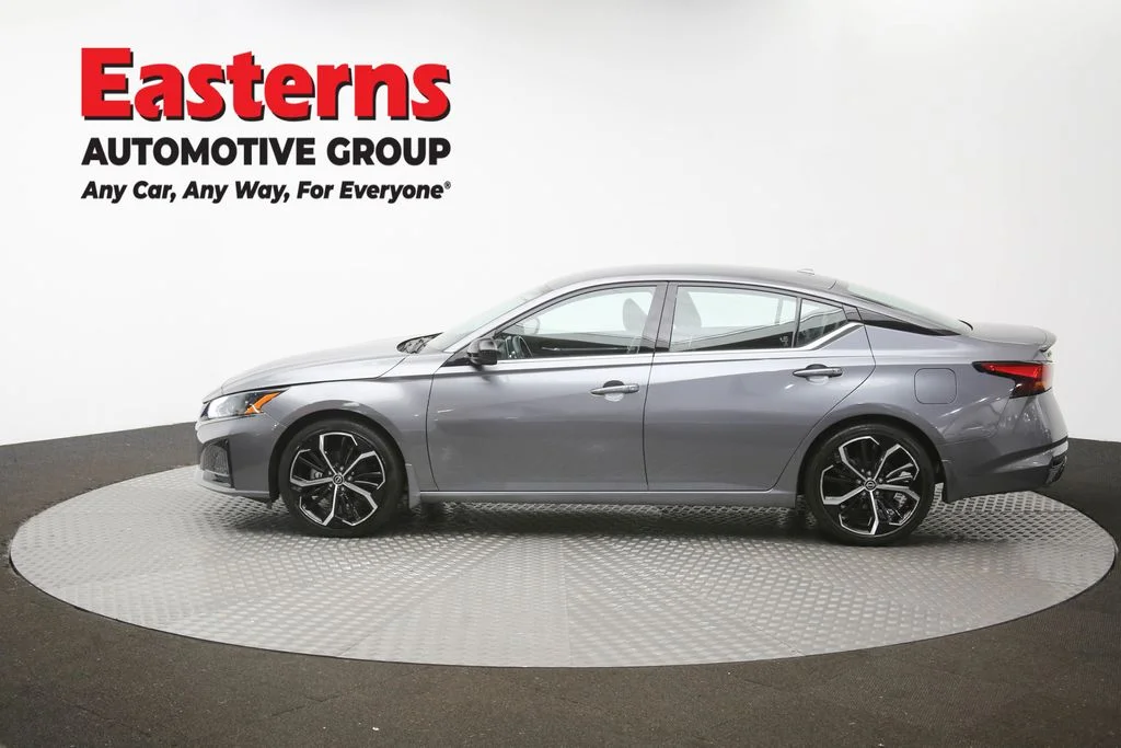 Used 2023 Gray Nissan 2.5 SR image 59