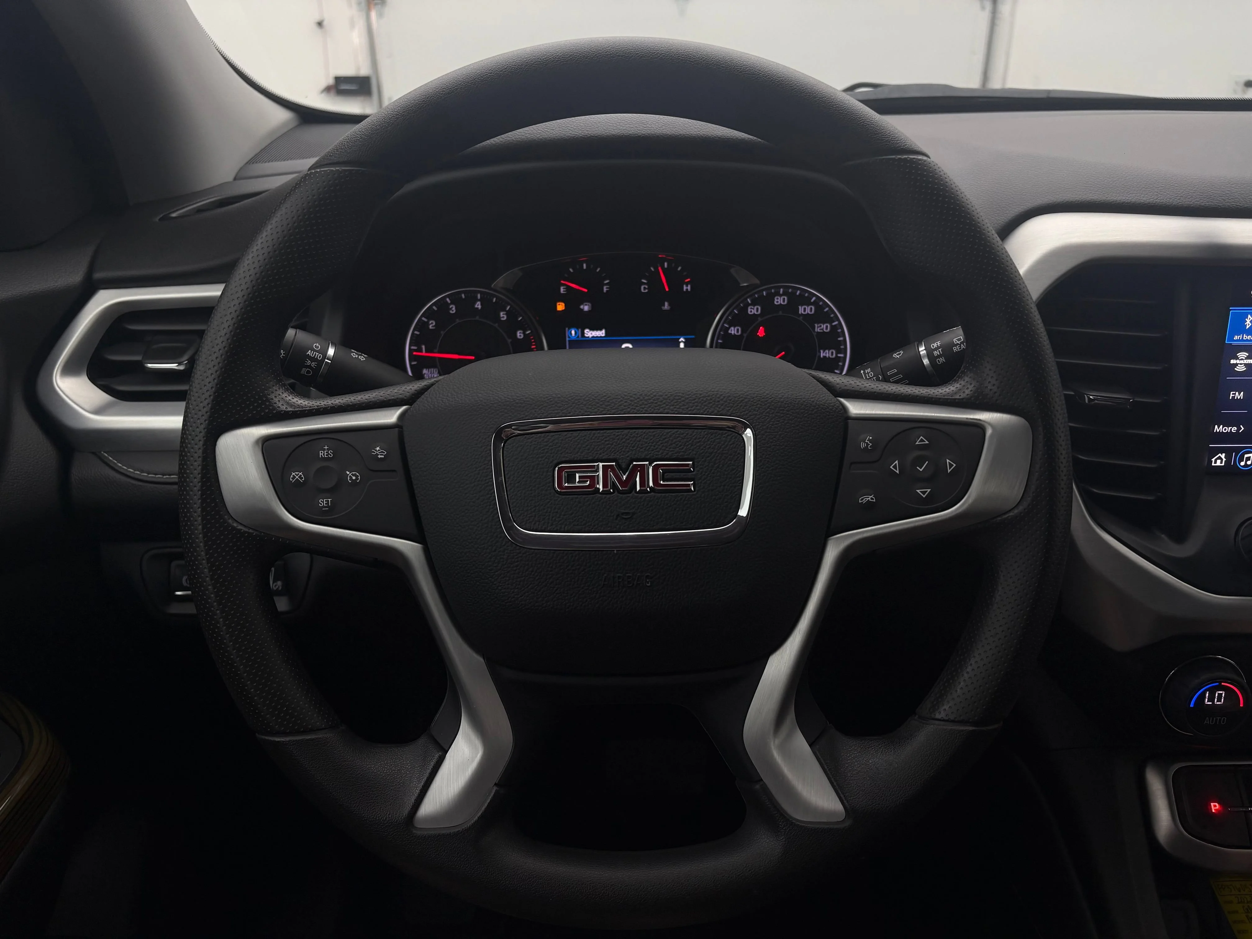 Used 2023 Summit White GMC SLE image 16