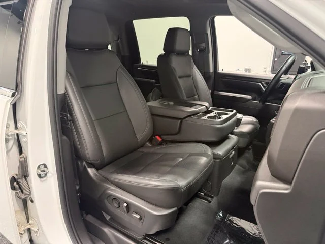Used 2024 White Chevrolet LTZ image 31