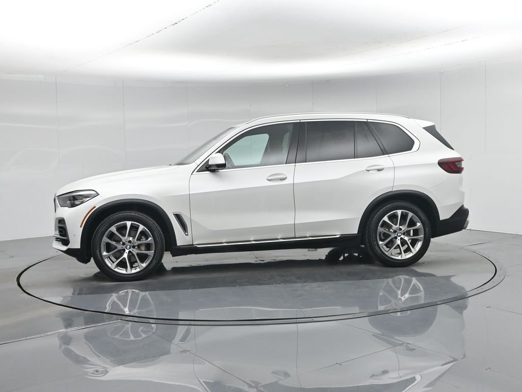 Certified Used 2023 White BMW sDrive40i image 39