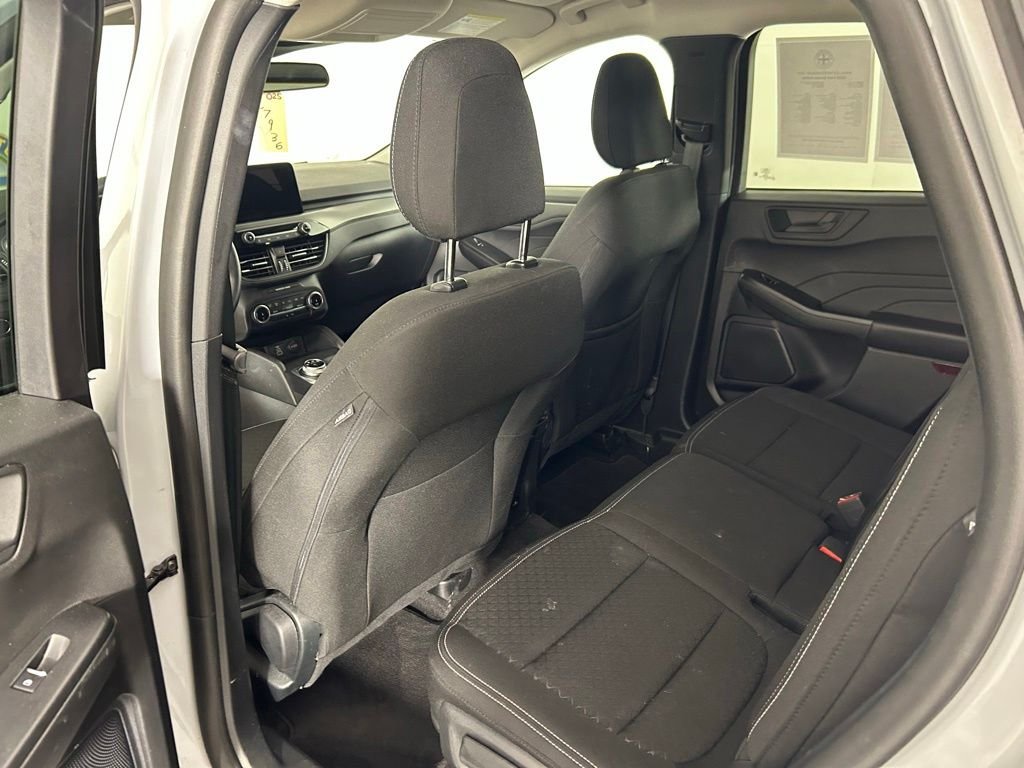Used 2025 Silver Ford Active image 14