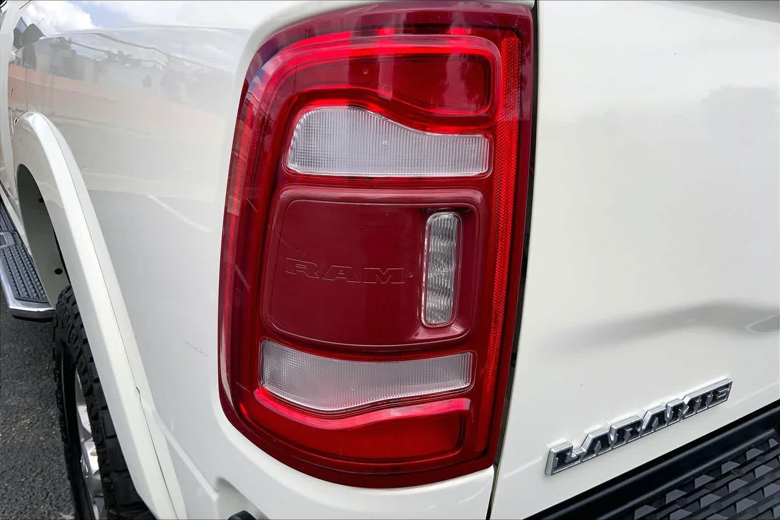 Used 2022 Pearl White Ram Laramie image 25