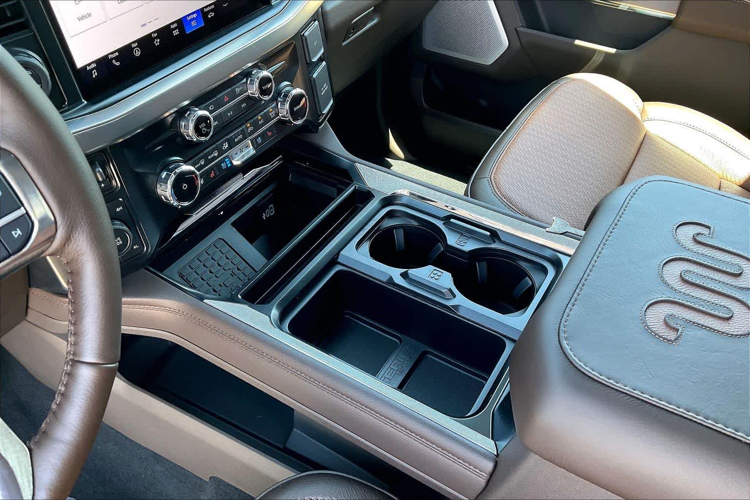 New 2026 Oxford White Ford F-250® King Ranch® image 7
