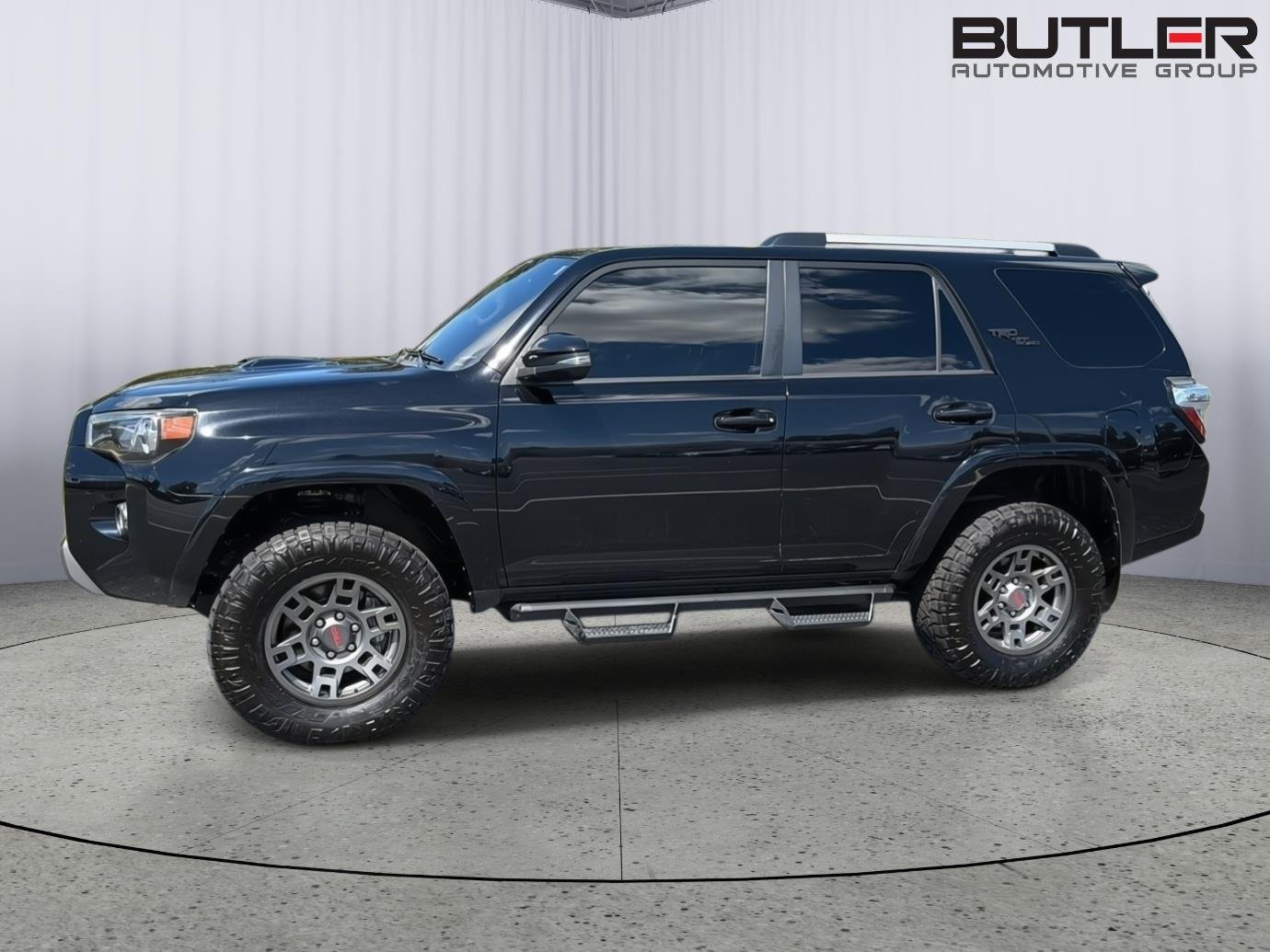 Used 2018 Midnight Black Metallic Toyota TRD Off-Road Premium image 3
