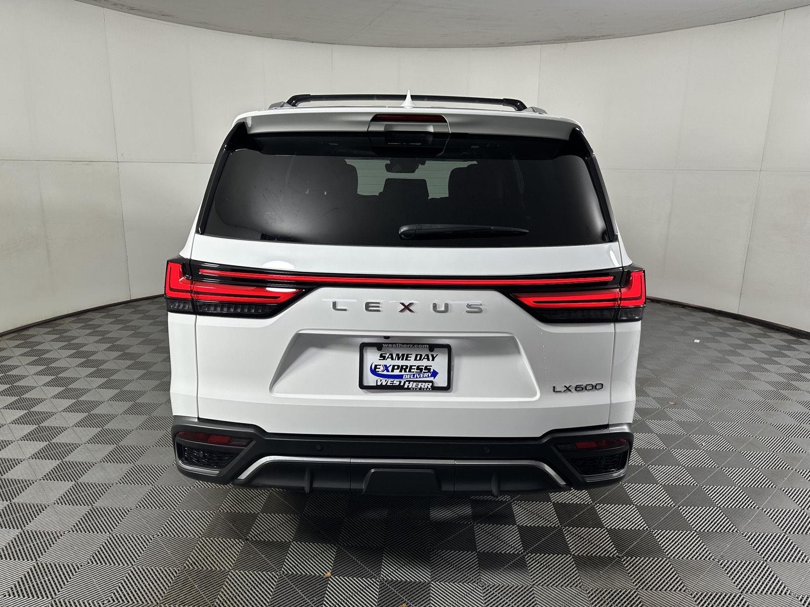 Used 2024 Ultra White Lexus LX 600 F SPORT image 30