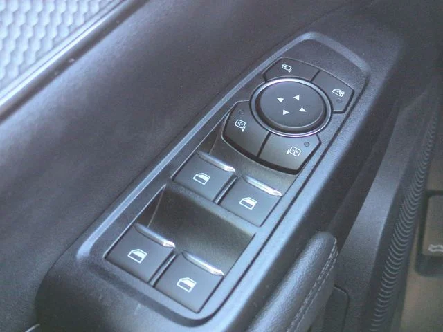 New 2026 Oxford White Ford Lariat® image 23