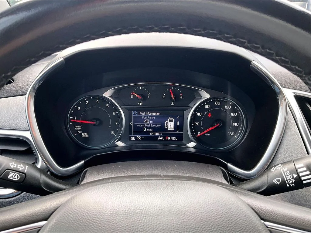 Used 2024 Gray Chevrolet LT image 21