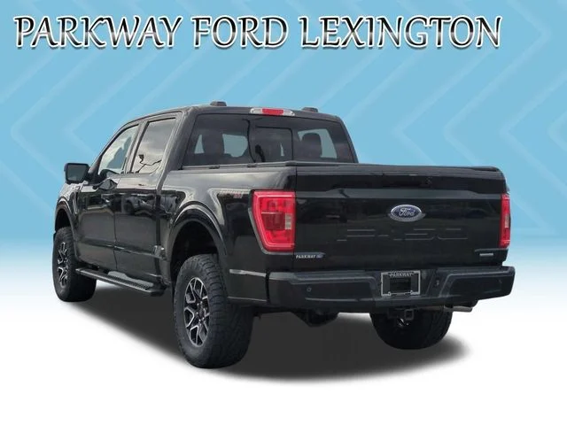 Used 2023 Black Ford XLT image 3