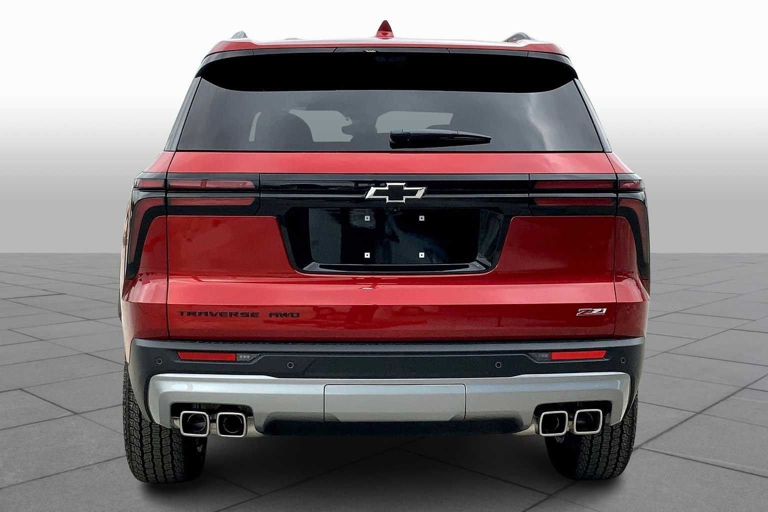 Used 2025 Radiant Red Tintcoat Chevrolet AWD Z71 image 4