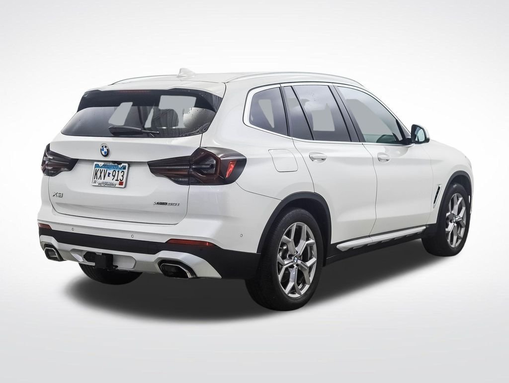 Certified Used 2024 White Metallic BMW xDrive30i image 5