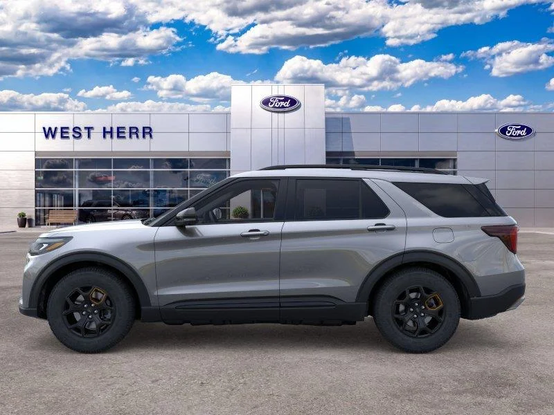 New 2026 Carbonized Gray Metallic Ford Tremor® image 4