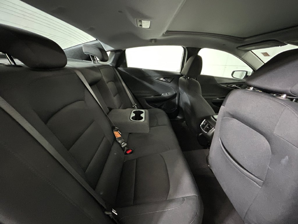Used 2024 White Chevrolet LT image 17