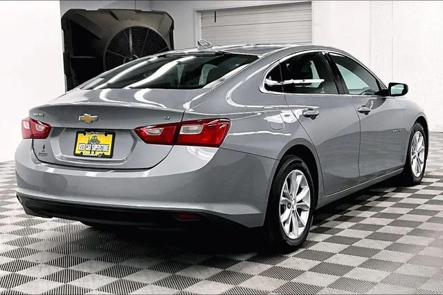 Used 2023 Sterling Gray Metallic Chevrolet LT image 13