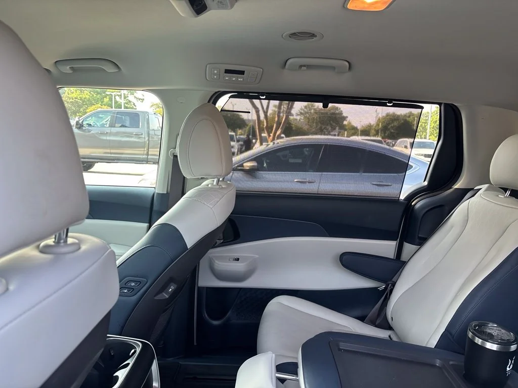 Used 2025 White Kia EX image 6