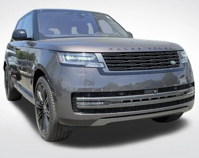 Certified Used 2023 Gray Land Rover SE image 10