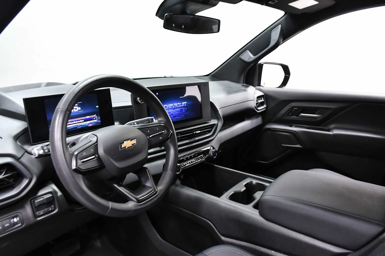 Used 2024 Black Chevrolet Work Truck image 13