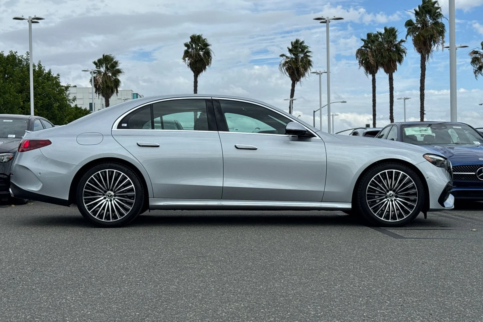 New 2027 Cirrus Silver Metallic Mercedes-Benz E 350 image 3