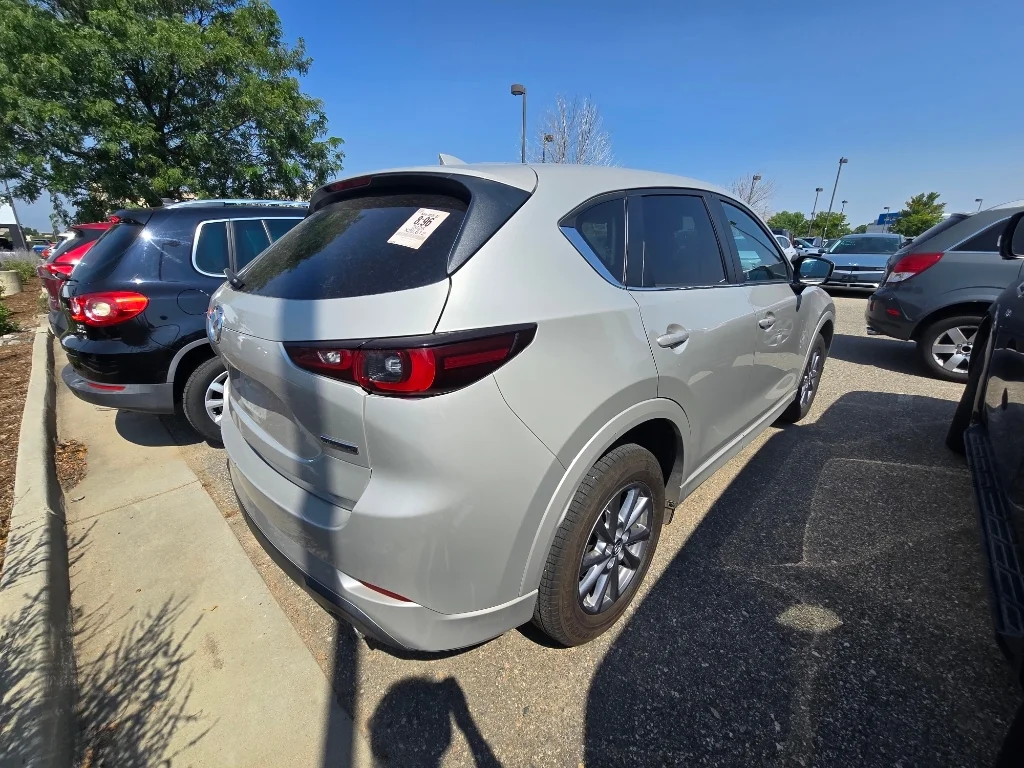 Used 2025 Platinum Quartz Metallic Mazda 2.5 S Preferred Package image 13
