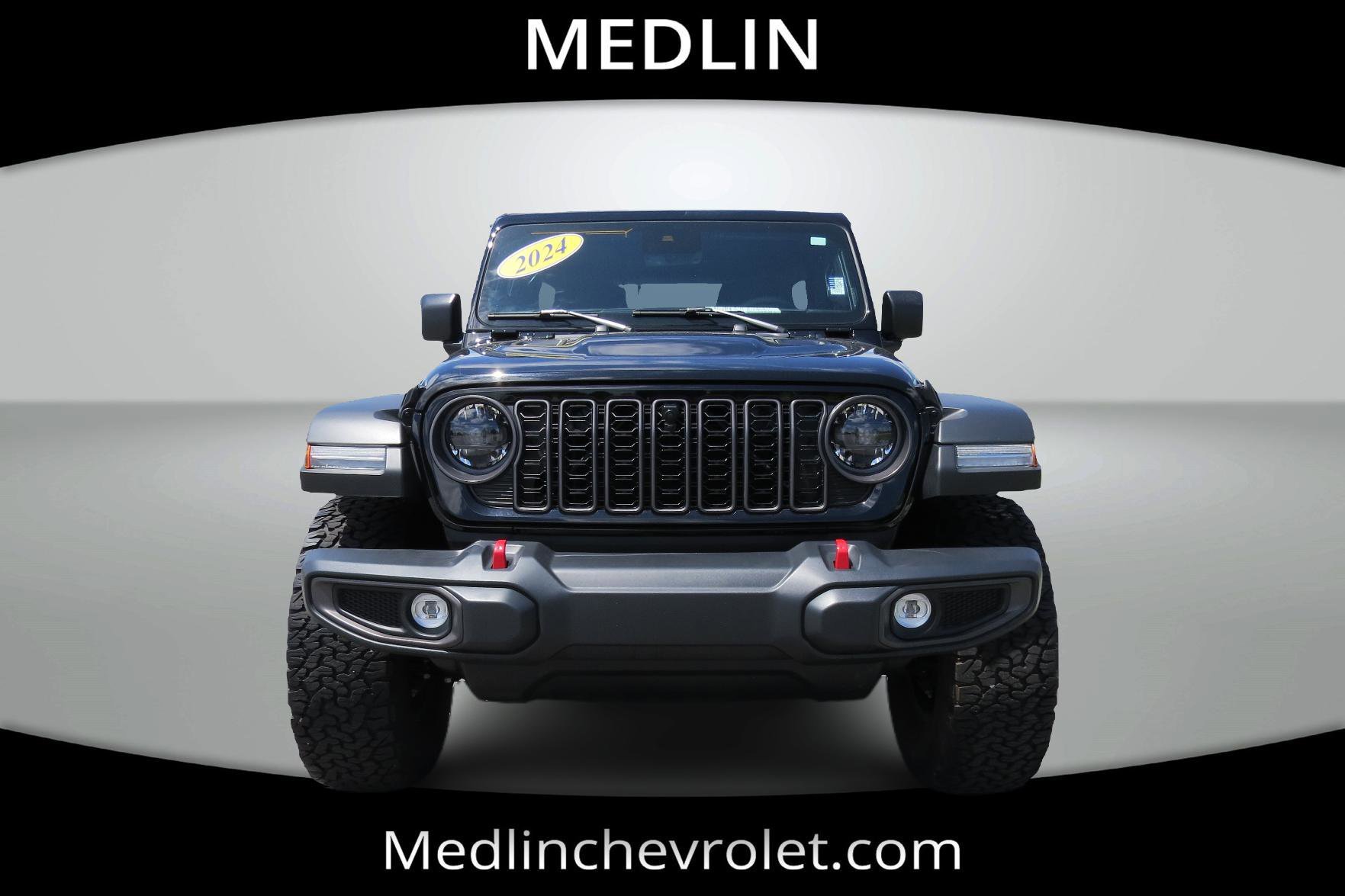 Used 2024 Black Clearcoat Jeep Rubicon image 3