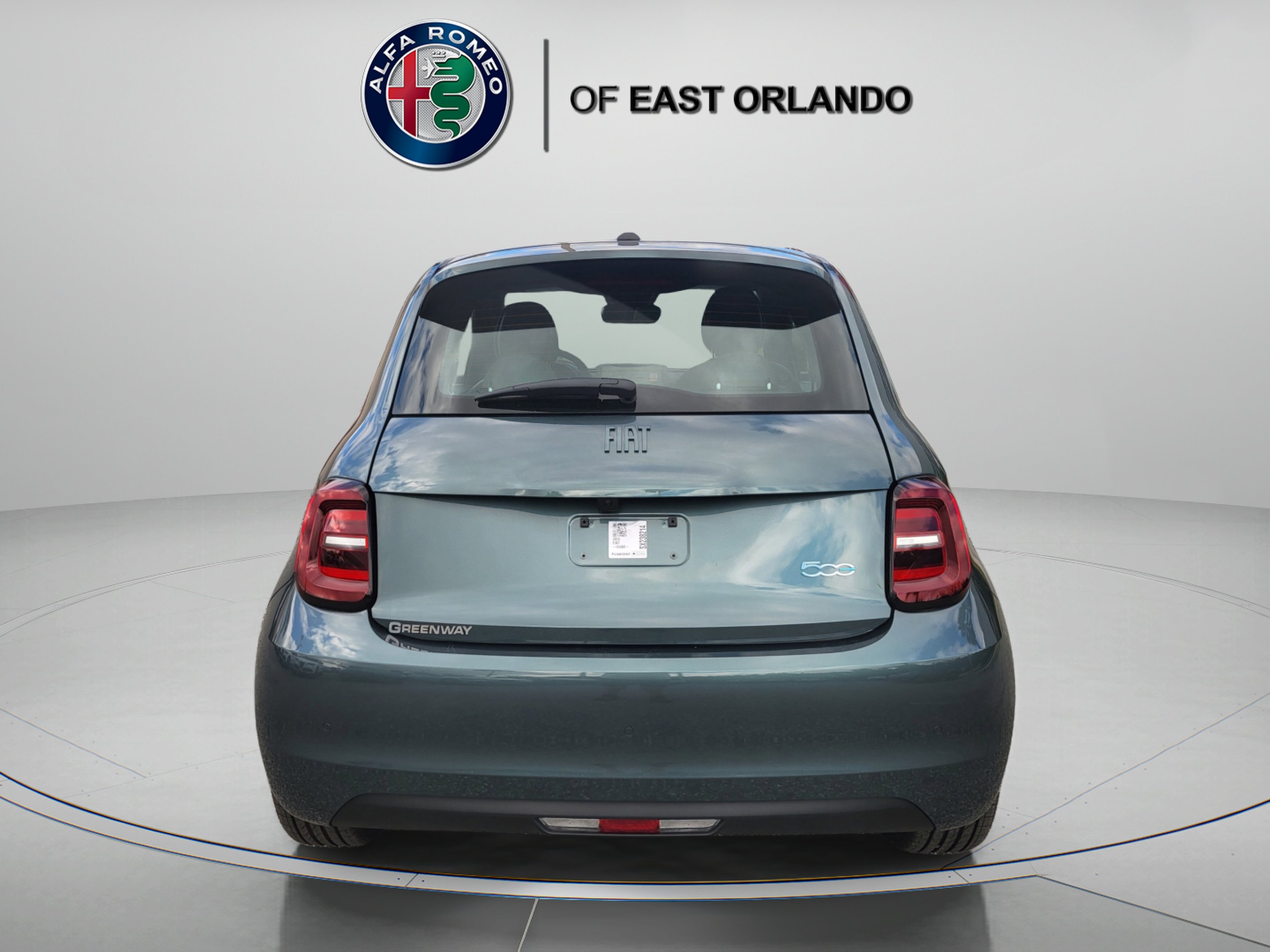 2025 FIAT 500e Base - Photo 6