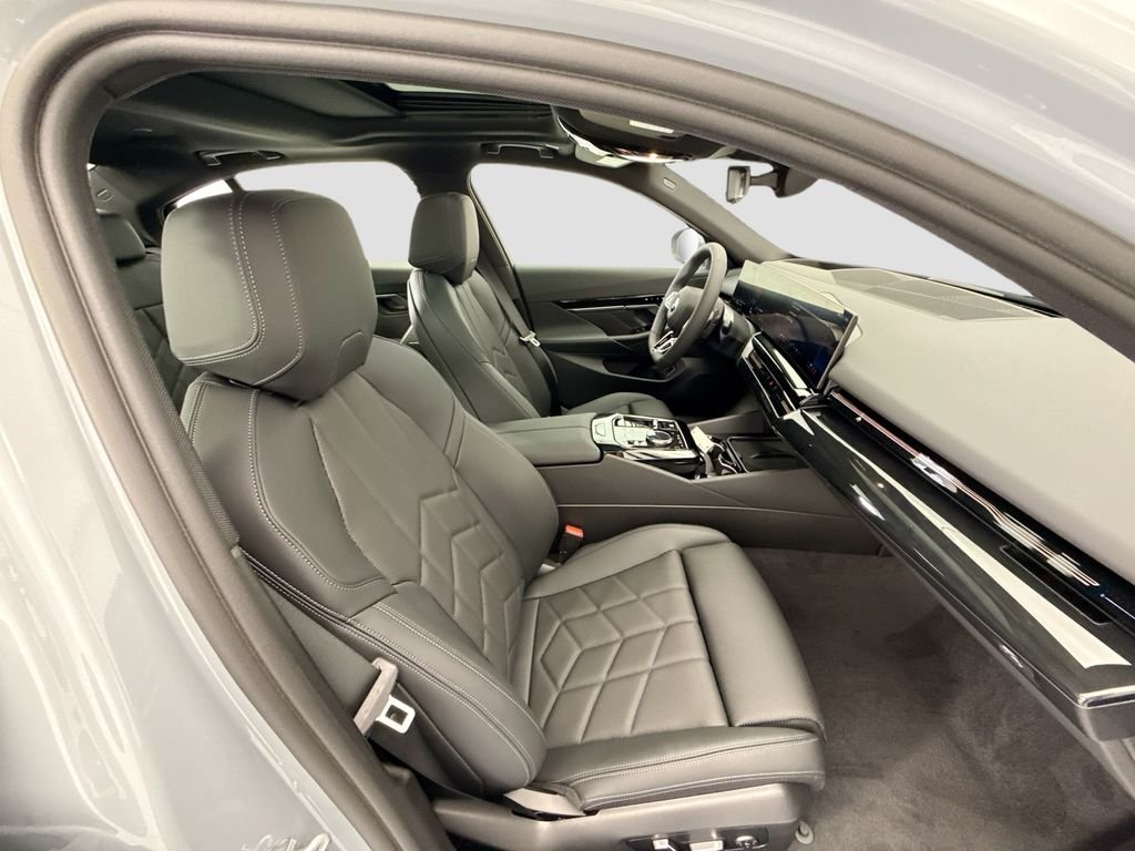 Used 2026 Gray Metallic BMW 530i image 19