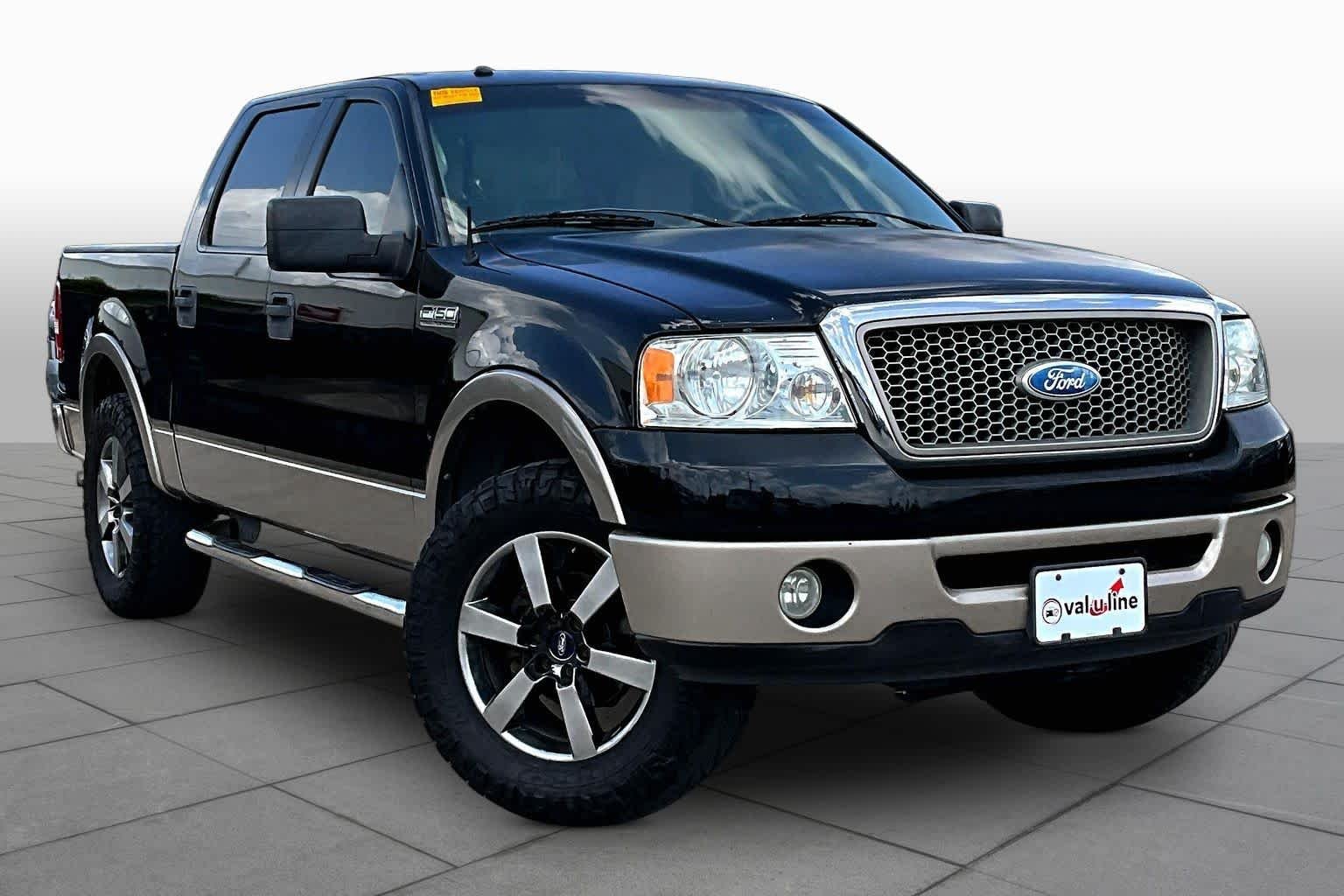 Used 2006 Black Ford King Ranch image 2