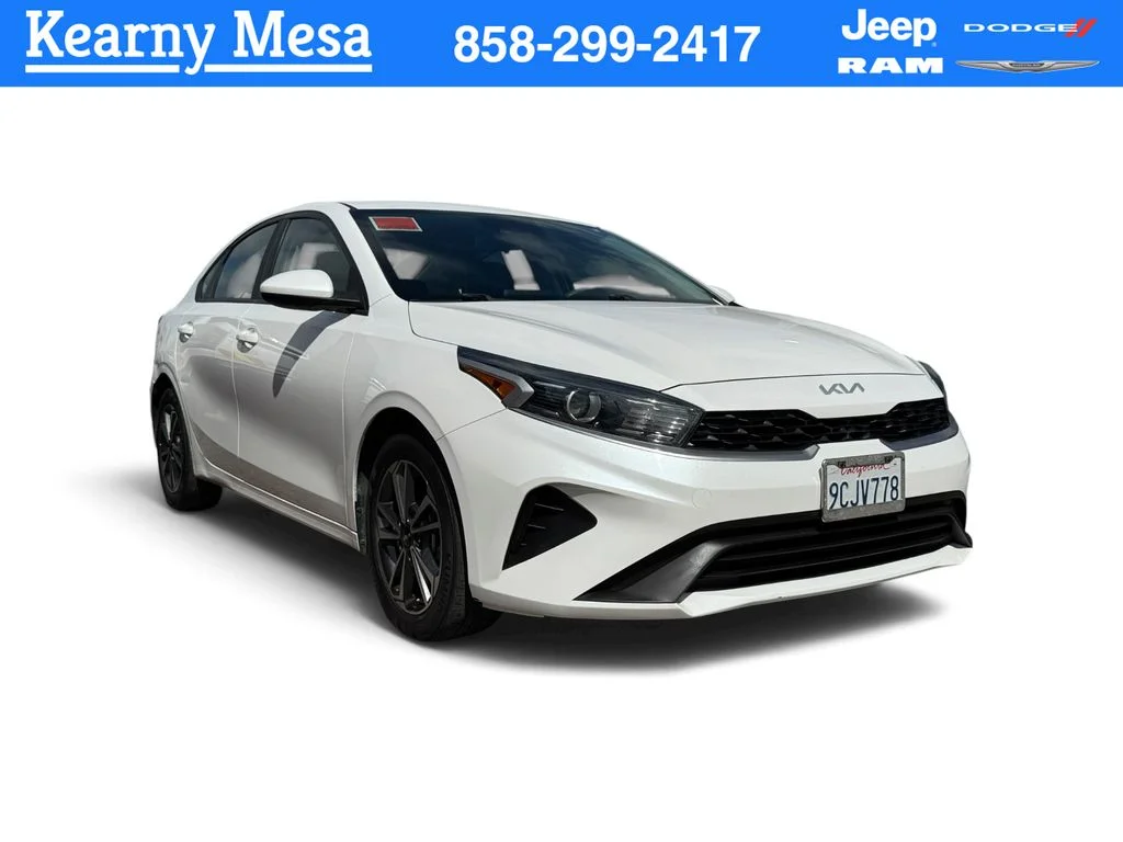 Used 2023 White Kia LXS image 1