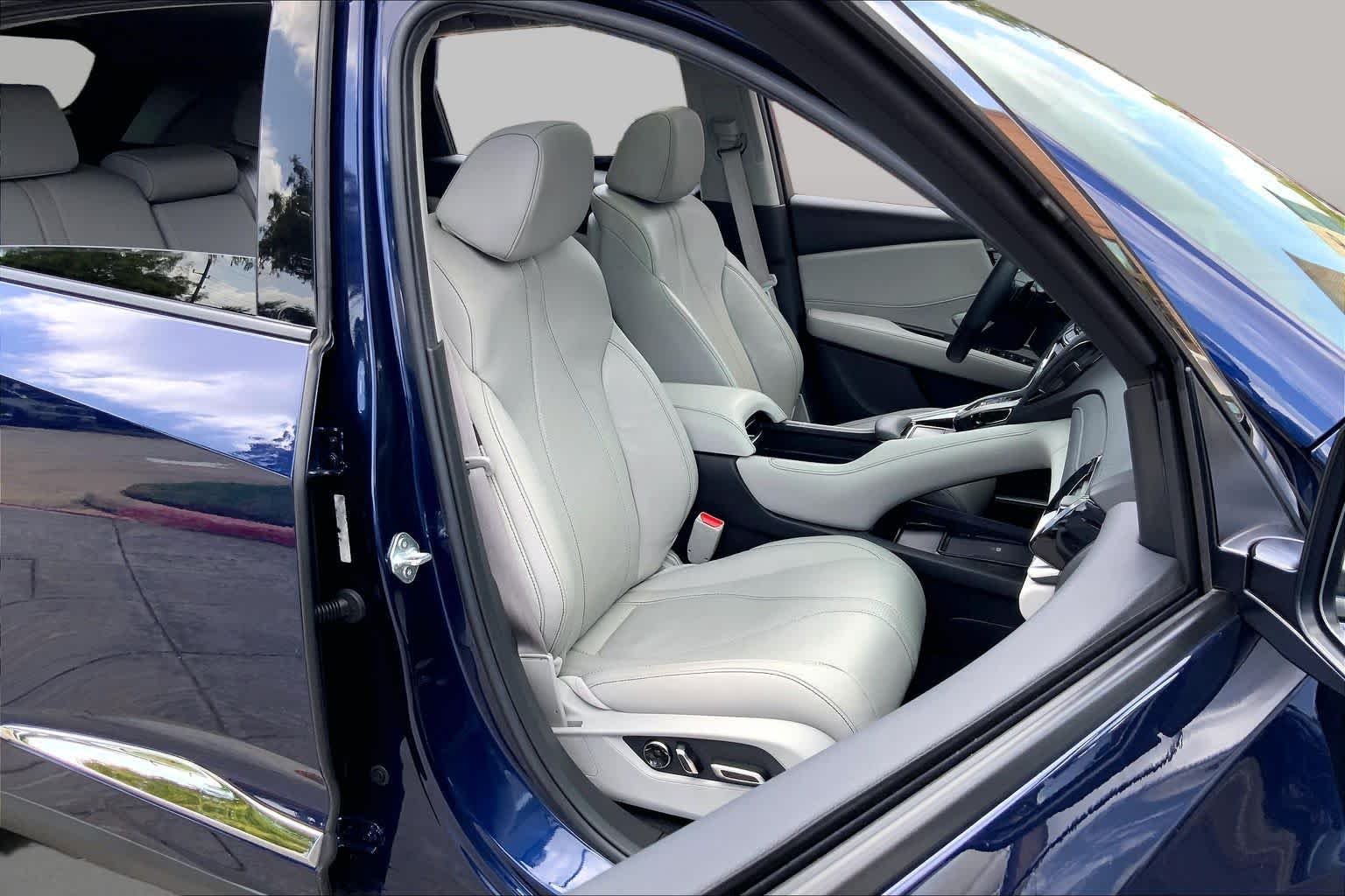 Used 2024 Fathom Blue Pearl Acura w/Technology Package image 9