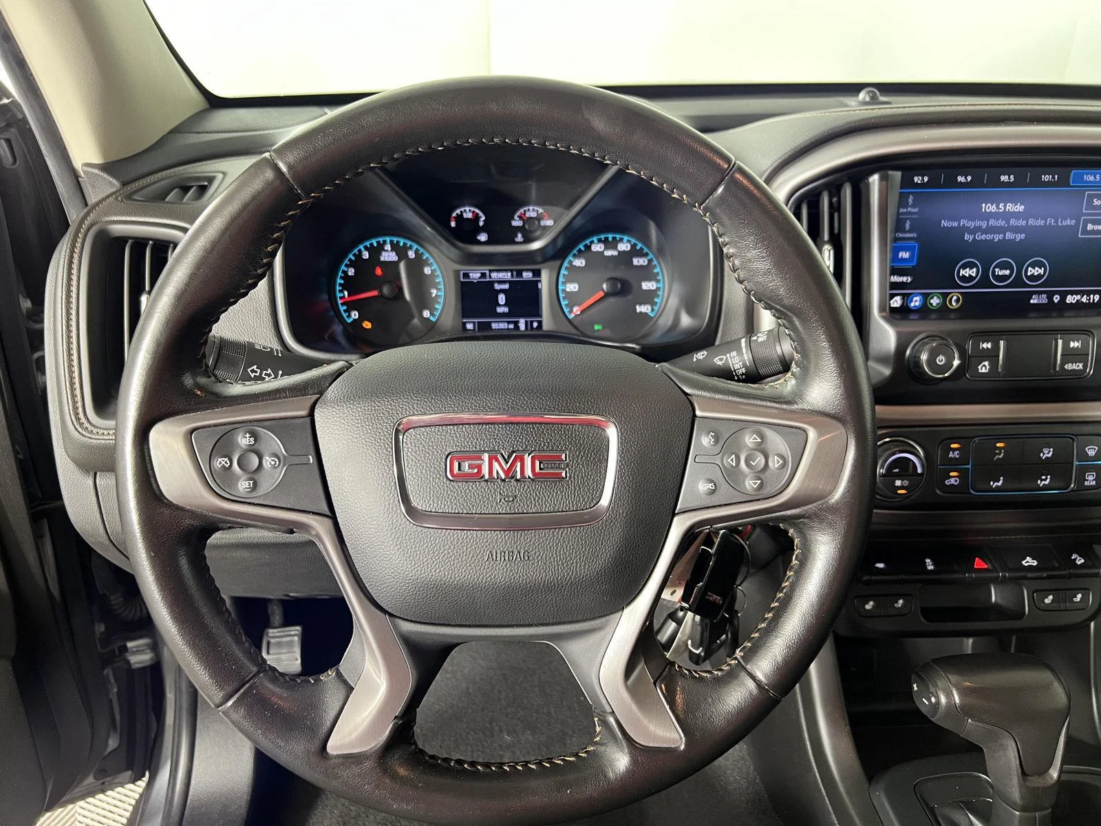 Used 2021 Satin Steel Metallic GMC 4WD AT4 w/Cloth image 16