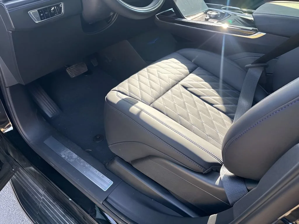 New 2026 Black Raven Cadillac Luxury image 33