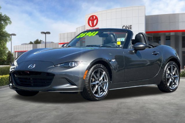Used 2020 Gray Mazda Grand Touring image 10