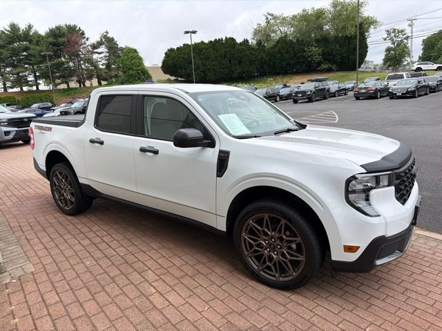New 2026 Oxford White Ford XLT image 2