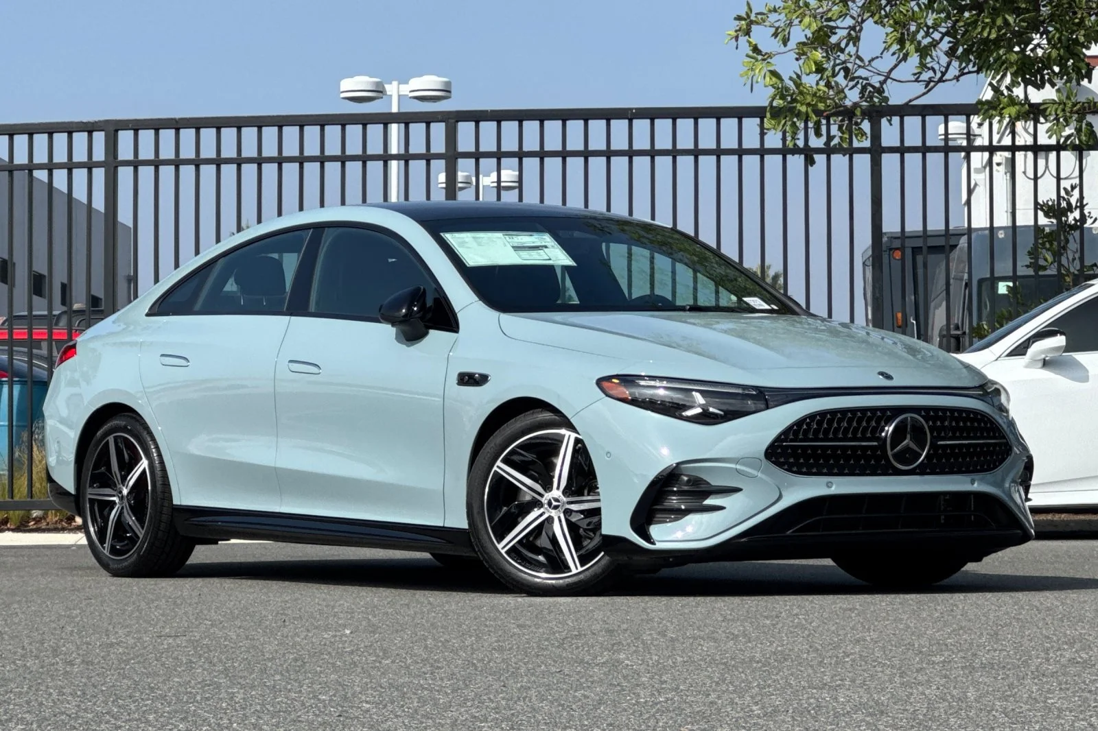 New 2027 Liquid Crystal Green Mercedes-Benz  image 2