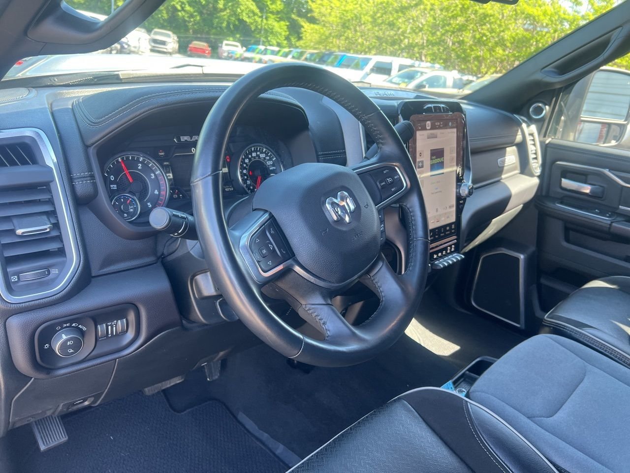Used 2024 Silver Ram Laramie image 18
