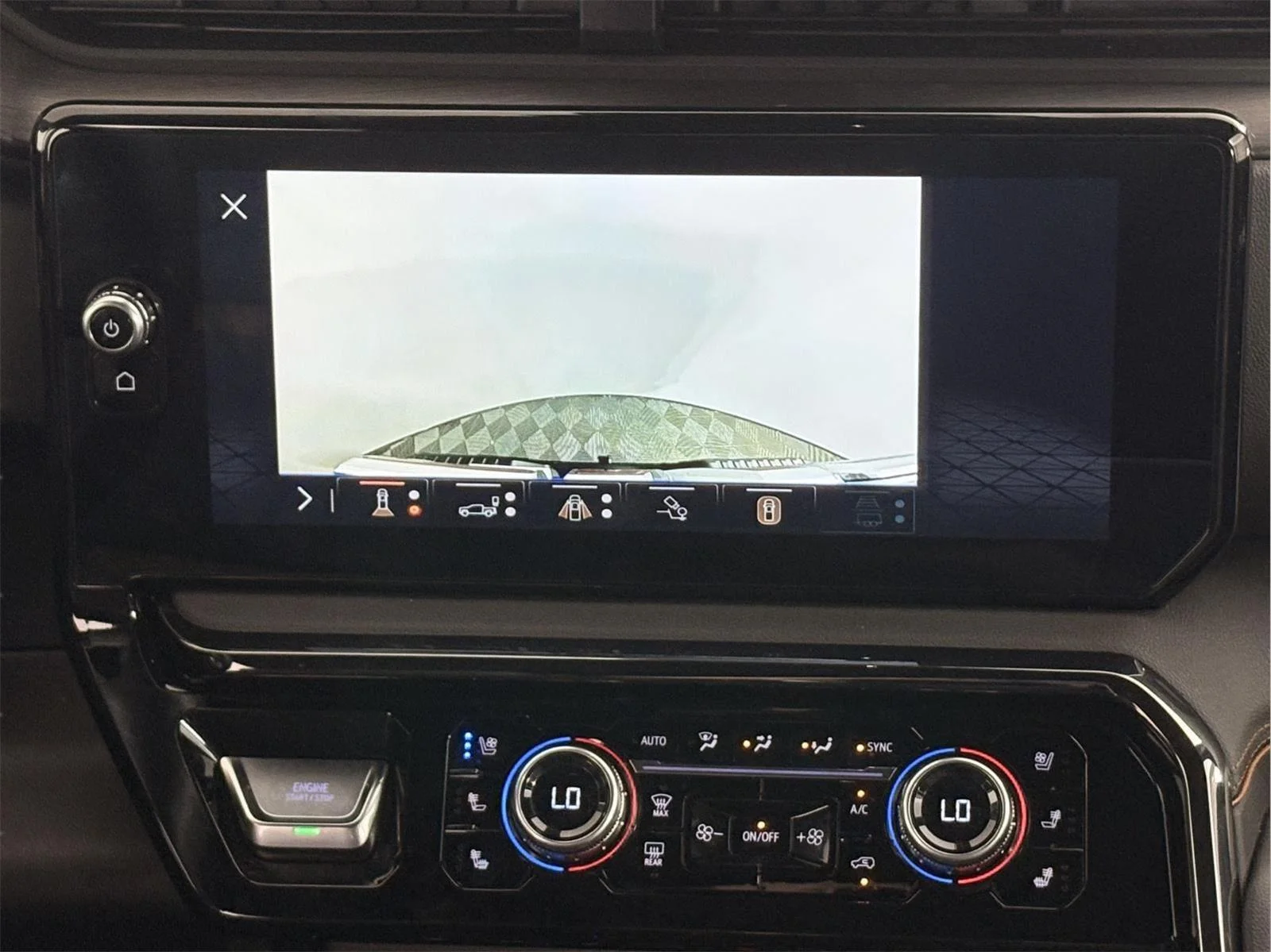 Used 2024 Onyx Black GMC AT4 image 41