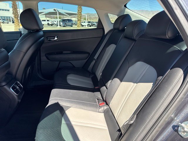 2020 Kia Optima EX - Photo 9