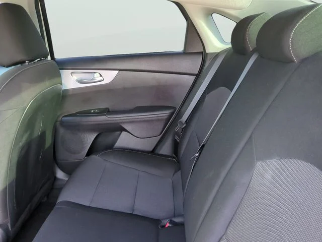 Used 2024 White Kia LXS image 13