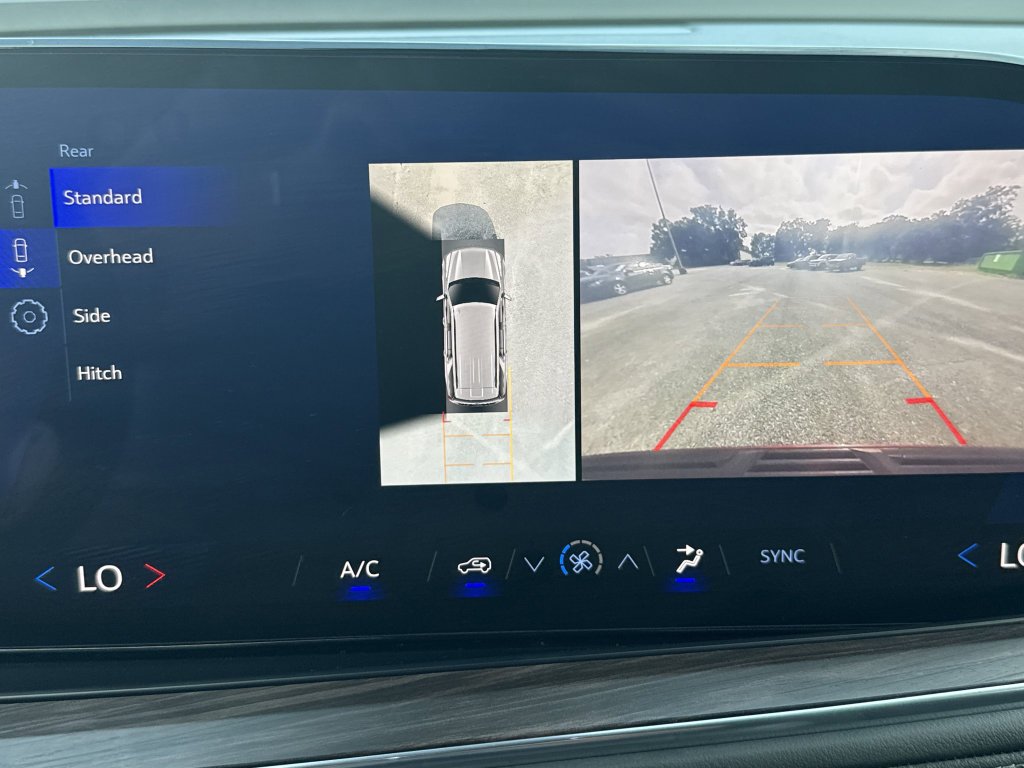 2025 Chevrolet Tahoe LS - Photo 24