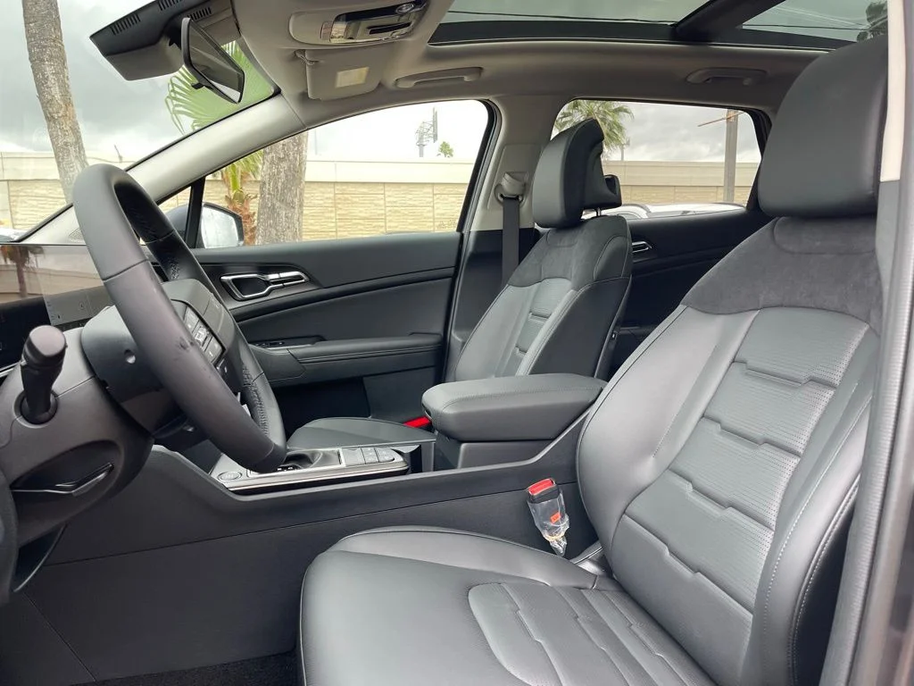 New 2026 Black Kia SX-Prestige image 17
