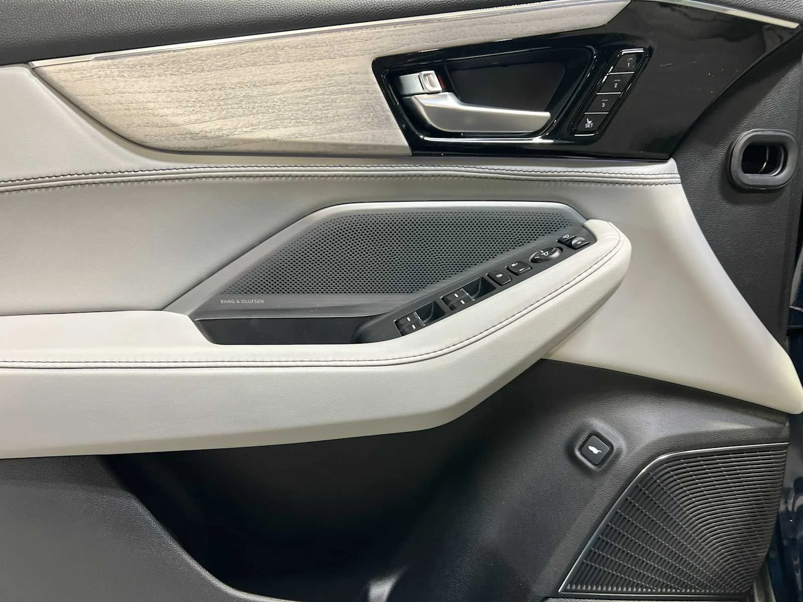 2026 Acura MDX Advance Package - Photo 25
