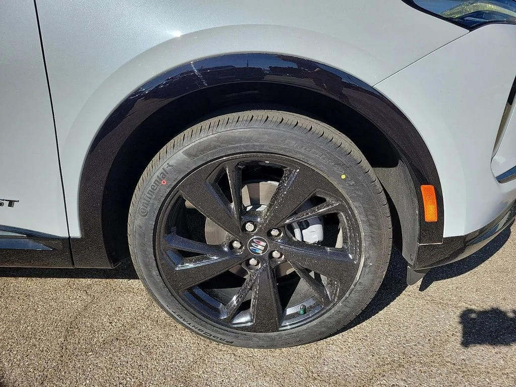 2026 Buick Envision Sport Touring - Photo 14
