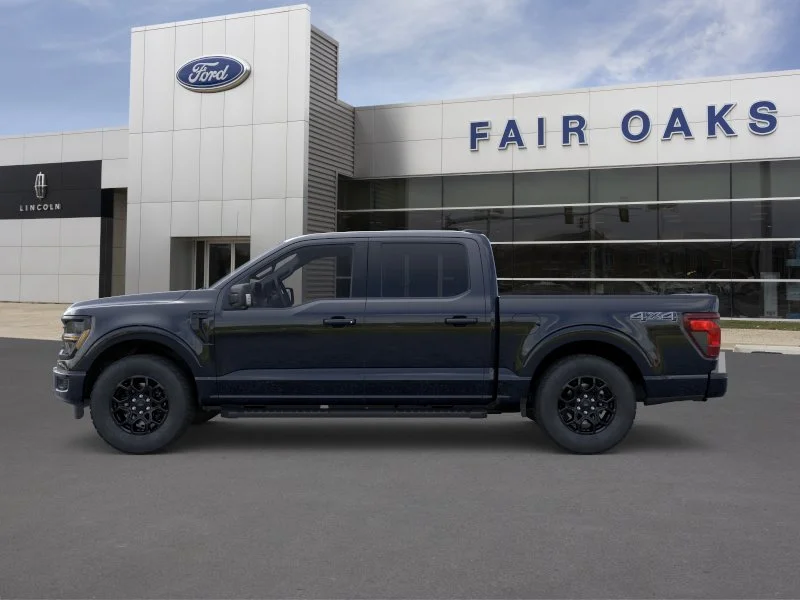 New 2026 Agate Black Metallic Ford XLT image 33
