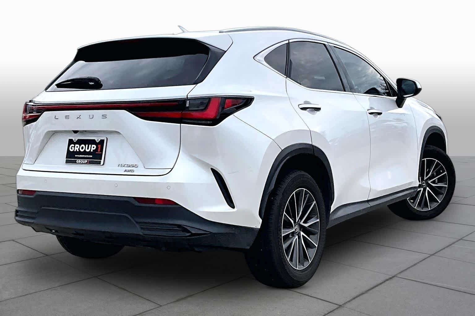 Used 2024 Eminent White Pearl Lexus Premium image 11