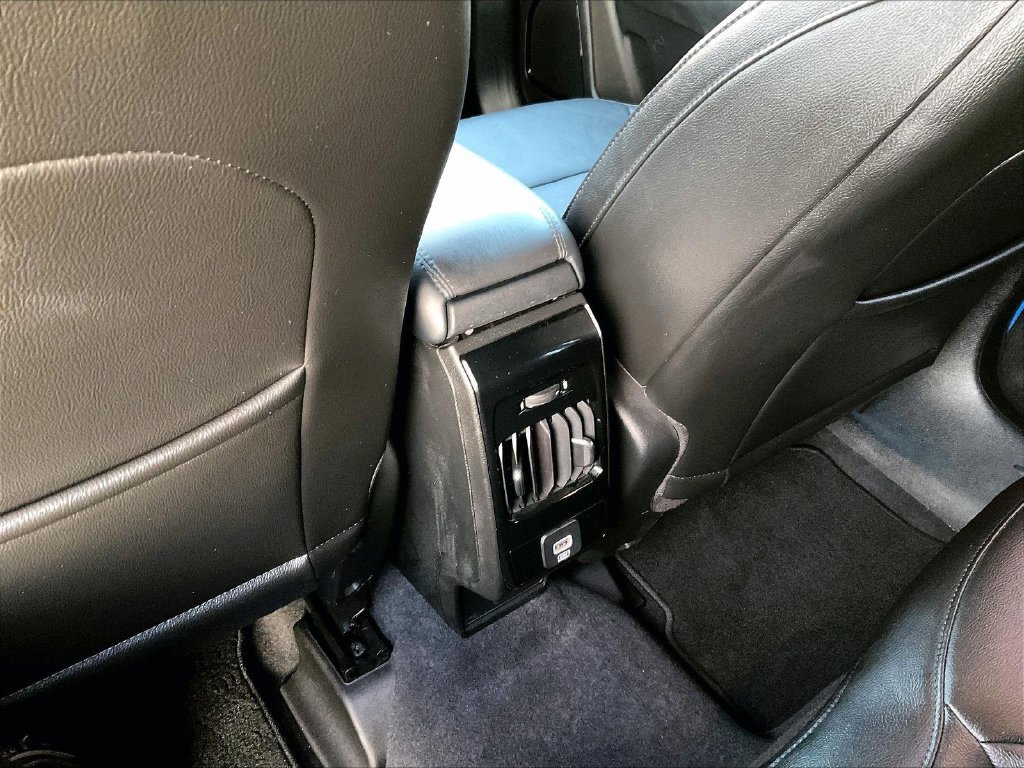 Used 2024 Blue Jeep Limited image 28